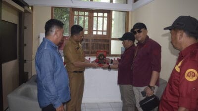 Ketua DPD LIN Sulsel Saharuddin Lili Bersama Ketua Umum DPP Robi Irawan Wiratmoko Laporkan Keberadaan LIN ke Kesbangpol