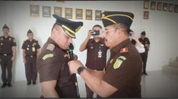 Kepala Kajari Kotamobagu Saptono SH,Resmi Lantik Ikram SH sebagai Kasi Pidsus Kejari Kotamobagu, Perkuat Komitmen Berantas Korupsi