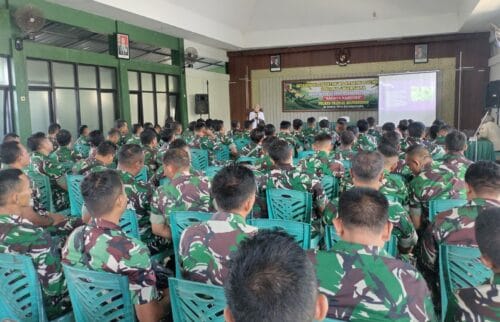 Babinsa Kodim Bojonegoro ikuti Penyuluhan Kesehatan Tentang Bahaya Penyalahgunaan Narkoba