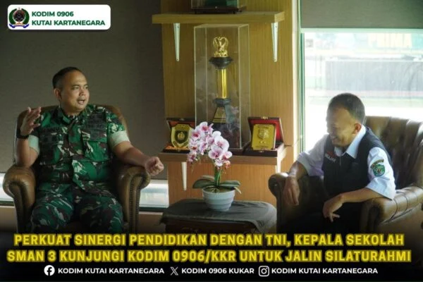 Perkuat Sinergi Pendidikan Dengan TNI, Kepala Sekolah SMAN 3 Kunjungi Kodim 0906/Kkr untuk Jalin Silaturahmi