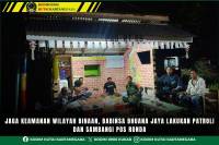 Jaga Keamanan Wilayah Binaan, Babinsa Bhuana Jaya Lakukan Patroli Dan Sambangi Pos Ronda