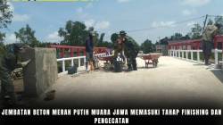 Jembatan Beton Merah Putih Muara Jawa Memasuki Tahap Finishing dan Pengecatan